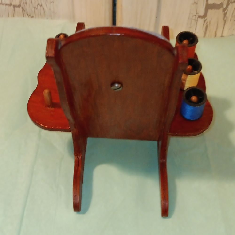 Pin Cushion * Vintage Rocking Chair Pin Cushion / Thread Spool Holder - Picture 5 of 6